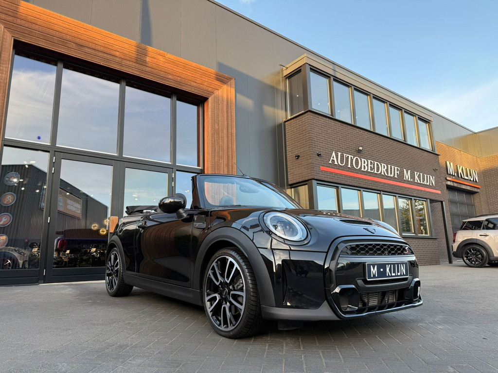 47365058