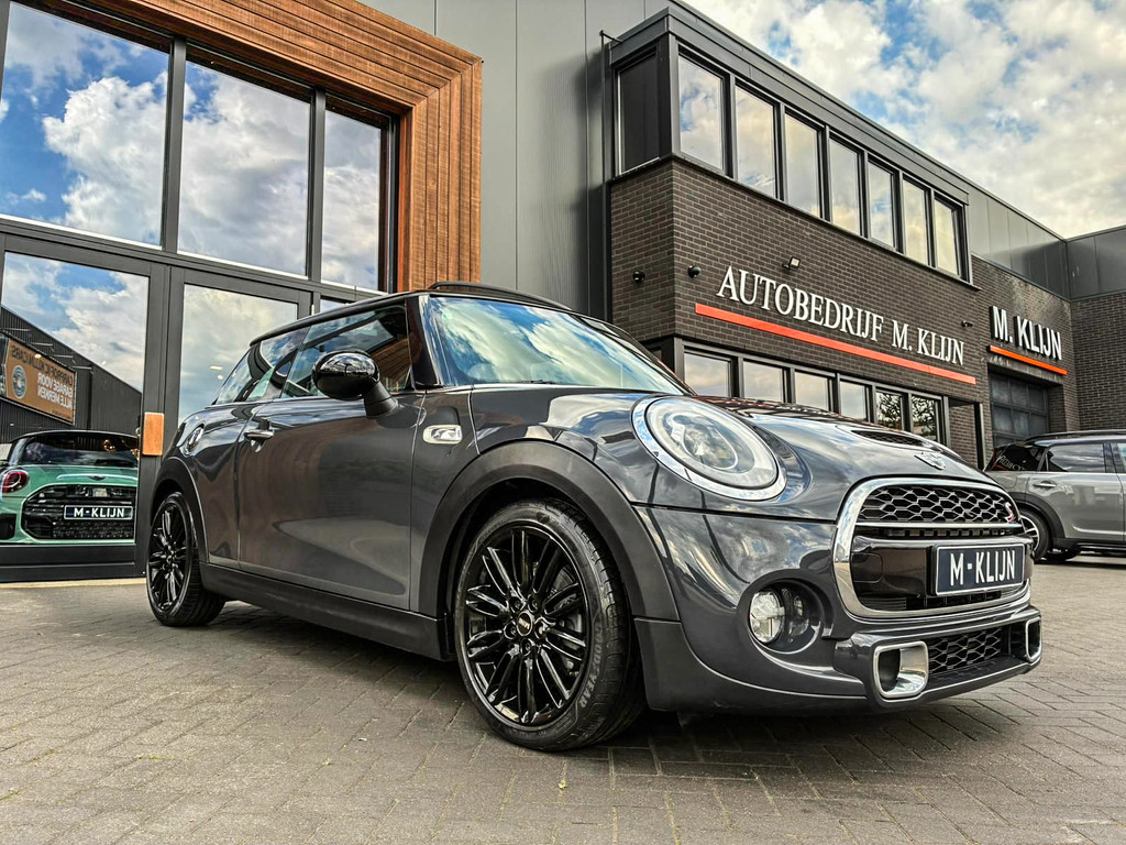 53616005